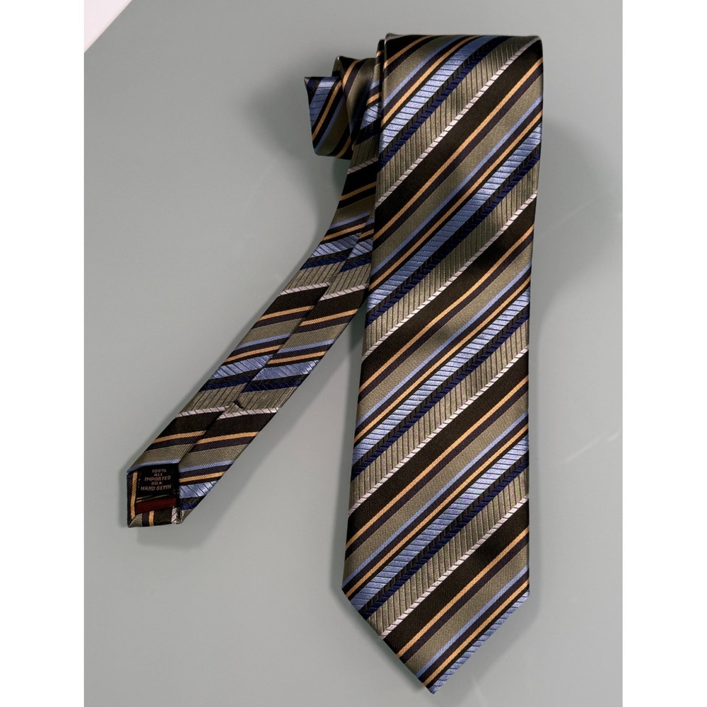 BCBG Attitude Silk Tie‎ Standard Size Striped Hand Sewn DadCore Preppy